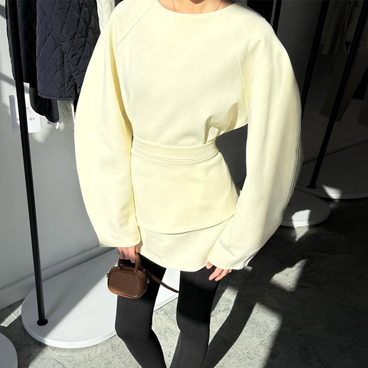 Damernas moderiktiga sweatshirt med ballongärmar Mirla-Eva Jonsson