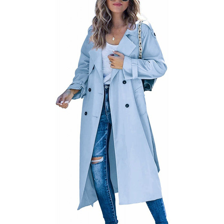 Damernas moderiktiga trenchcoat med översized passform och eleganta detaljer Mirla-Eva Jonsson