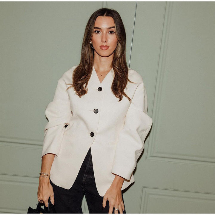 Damernas moderna blazer med voluminösa ärmar Mirla-Eva Jonsson