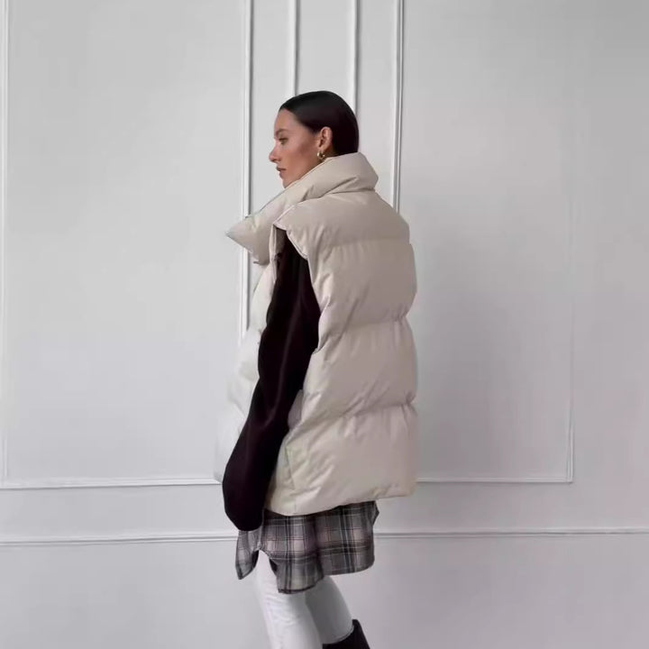 Damernas moderna quiltade väst Mirla-Eva Jonsson