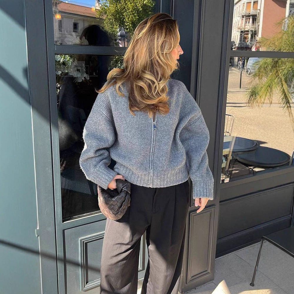 Damernas modesk cardigan med dragkedja och bekväm passform Mirla-Eva Jonsson