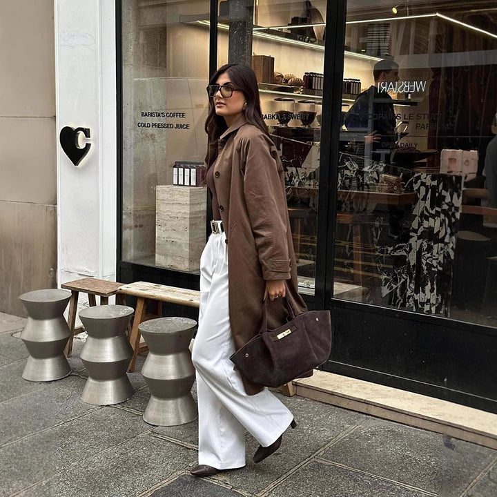 Damernas modetrenchcoat med avslappnad passform och bälte Mirla-Eva Jonsson