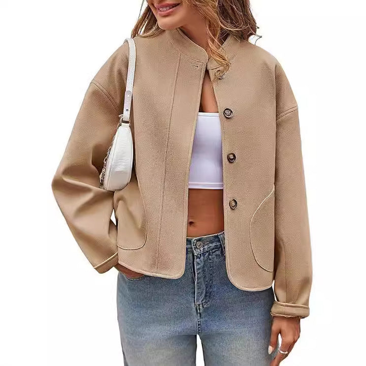 Damernas modetrend oversized jacka med knappar och sidofickor Mirla-Eva Jonsson