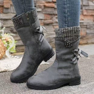 Damernas modetrendiga stövletter med stiliga detaljer och praktisk dragkedja Mirla-Eva Jonsson