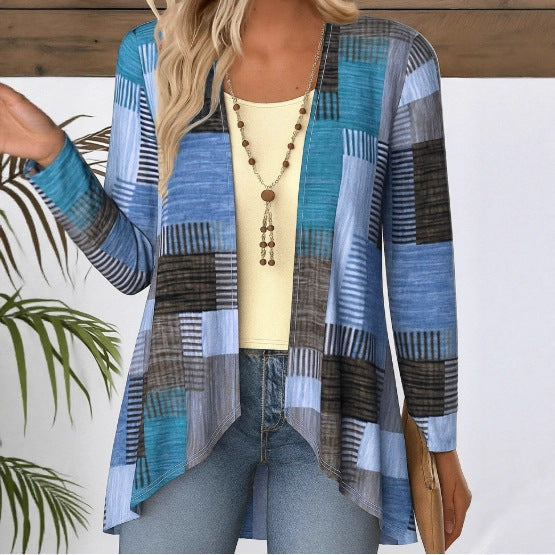 Damernas modiga cardigan med asymmetrisk skärning och geometriskt mönster Mirla-Eva Jonsson