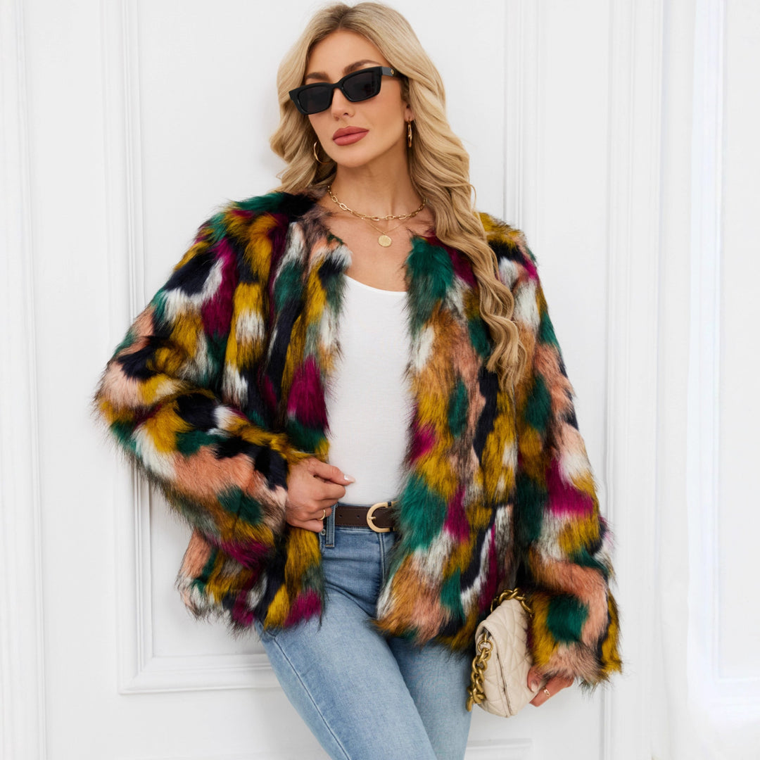 Damernas modiga konstfuskpälsjacka med iögonfallande mönster Eva Jonsson-Eva Jonsson