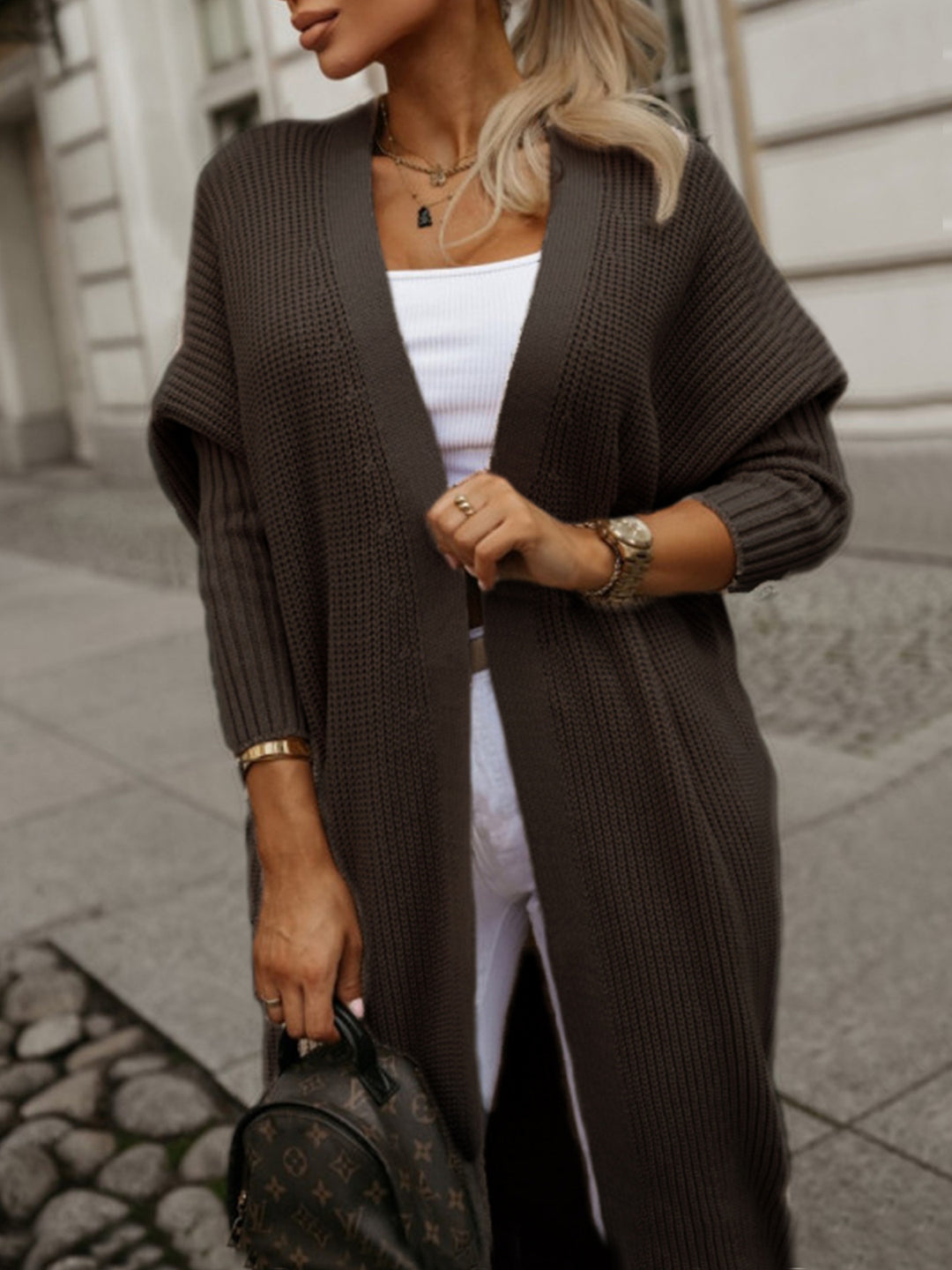 Damernas modiga långärmad stickad jacka med öppen skärning och våffelmönster Eva Jonsson-Eva Jonsson