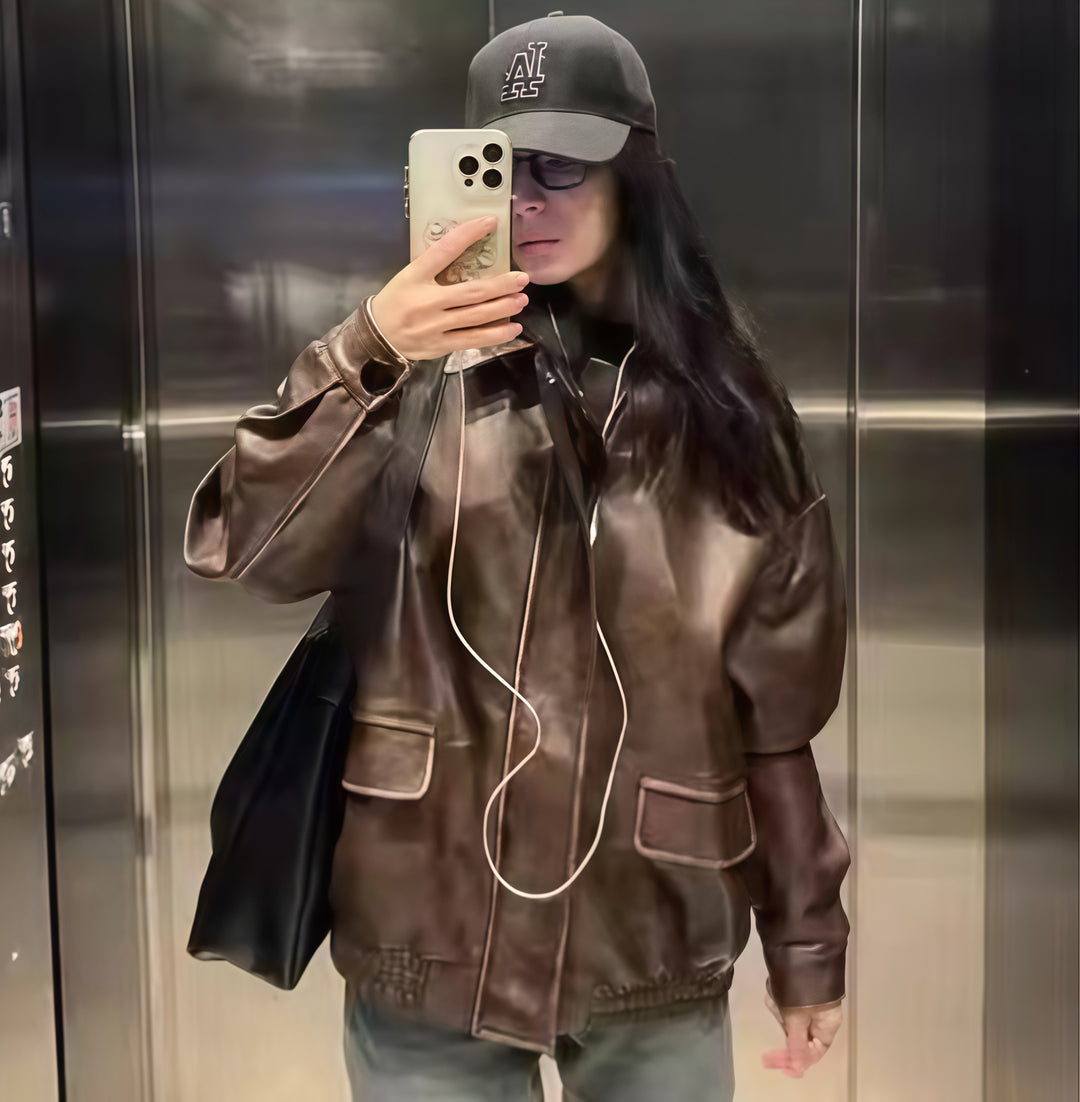 Damernas modiga oversized läderjacka med strukturerad design Mirla-Eva Jonsson