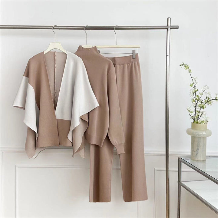 Damernas modiga stickade loungewear-set med asymmetrisk design Mirla-Eva Jonsson