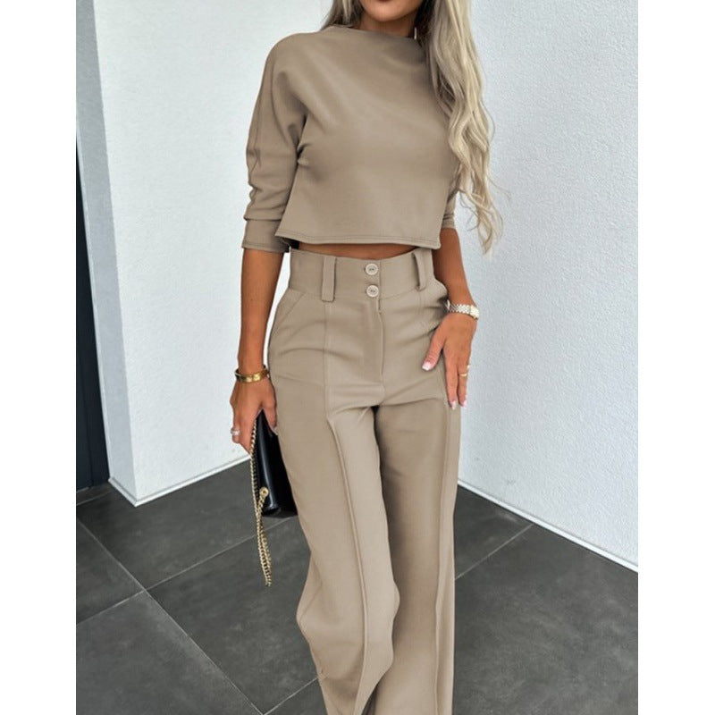 Damernas modiska cropped topp med eleganta palazzo byxor Mirla-Eva Jonsson