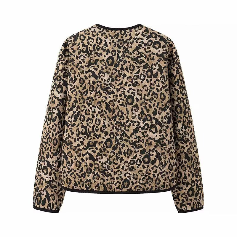 Damernas modiska fleecejacka i leopardmönster Mirla-Eva Jonsson