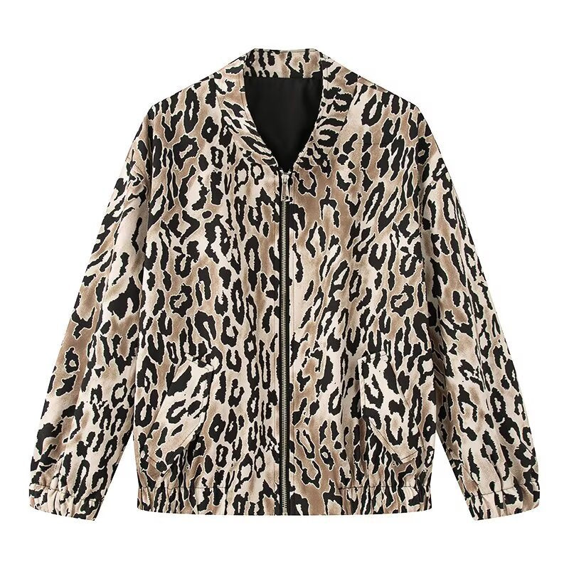 Damernas modiska mockajacka i leopardmönster Mirla-Eva Jonsson