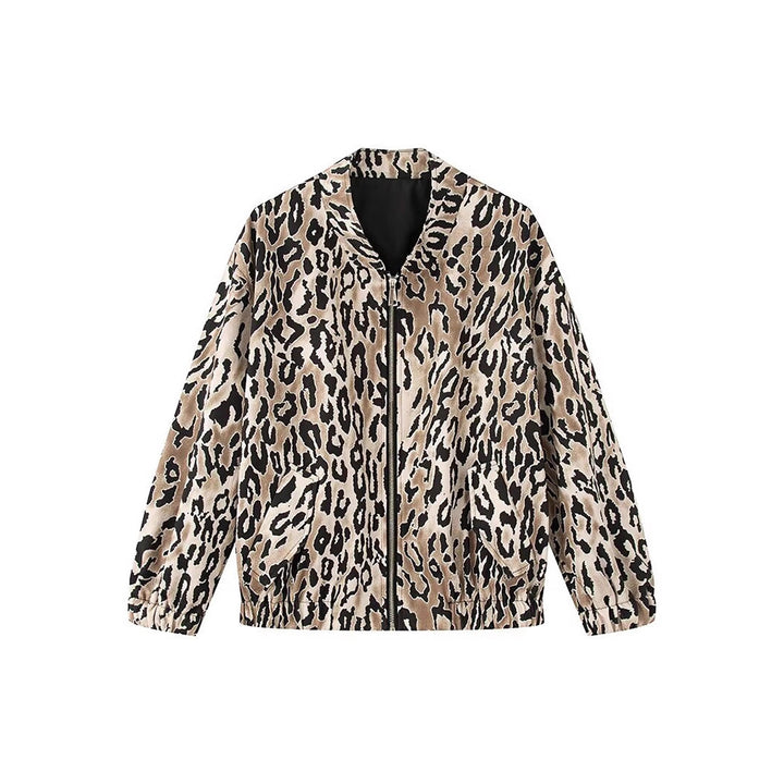Damernas modiska mockajacka i leopardmönster Mirla-Eva Jonsson