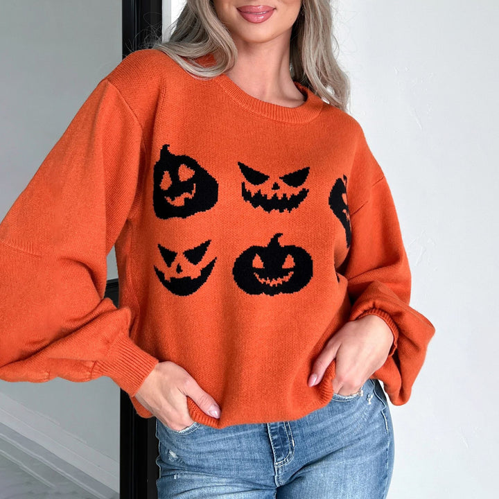 Damernas mysiga Halloween-tröja med lekfullt pumpa-motiv Mirla-Eva Jonsson