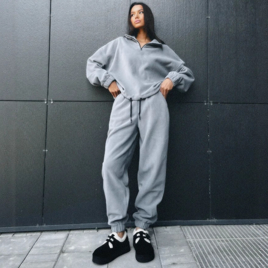 Damernas mysiga fleece-set med ståkrage och hög midja Mirla-Eva Jonsson