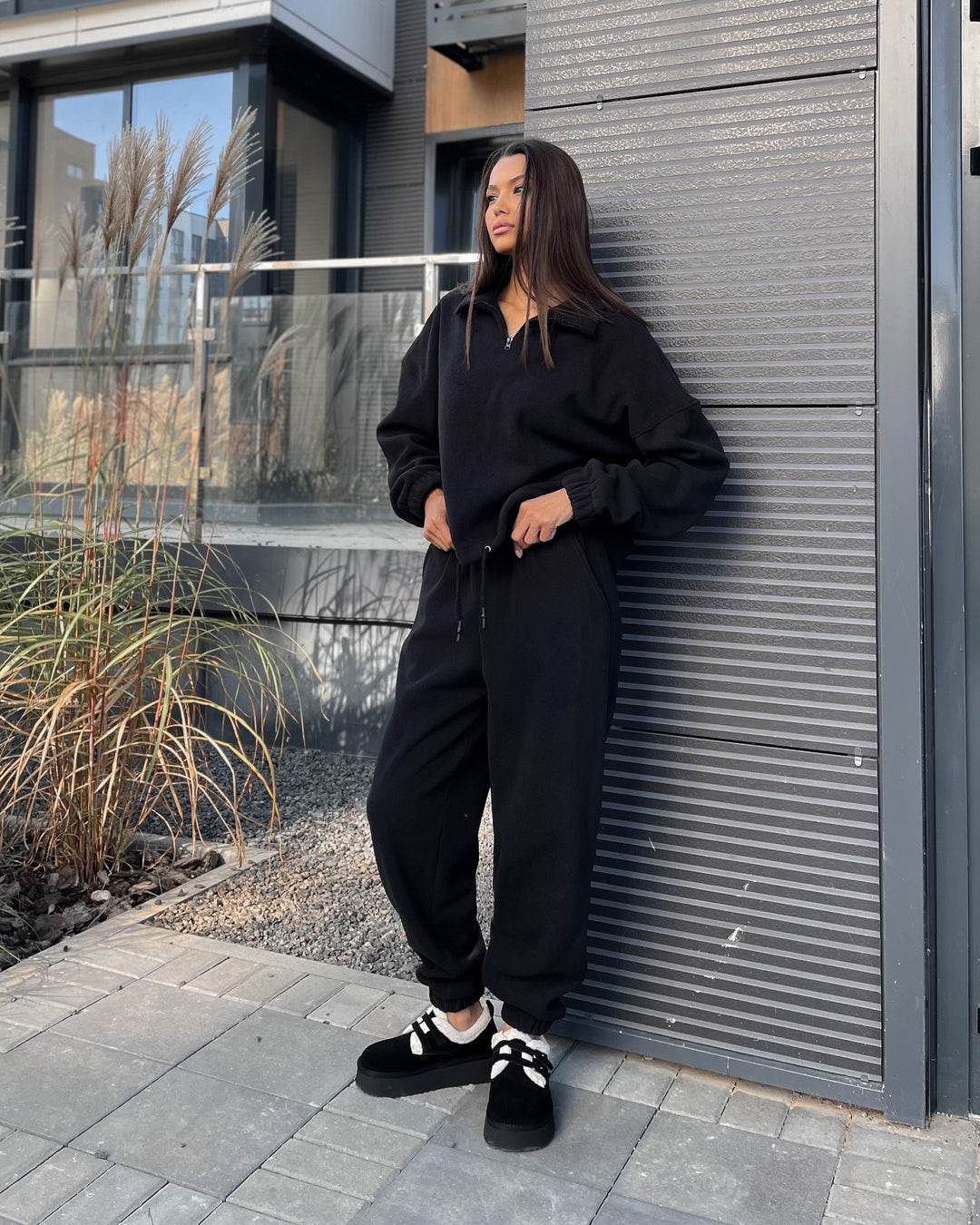 Damernas mysiga fleece-set med ståkrage och hög midja Mirla-Eva Jonsson