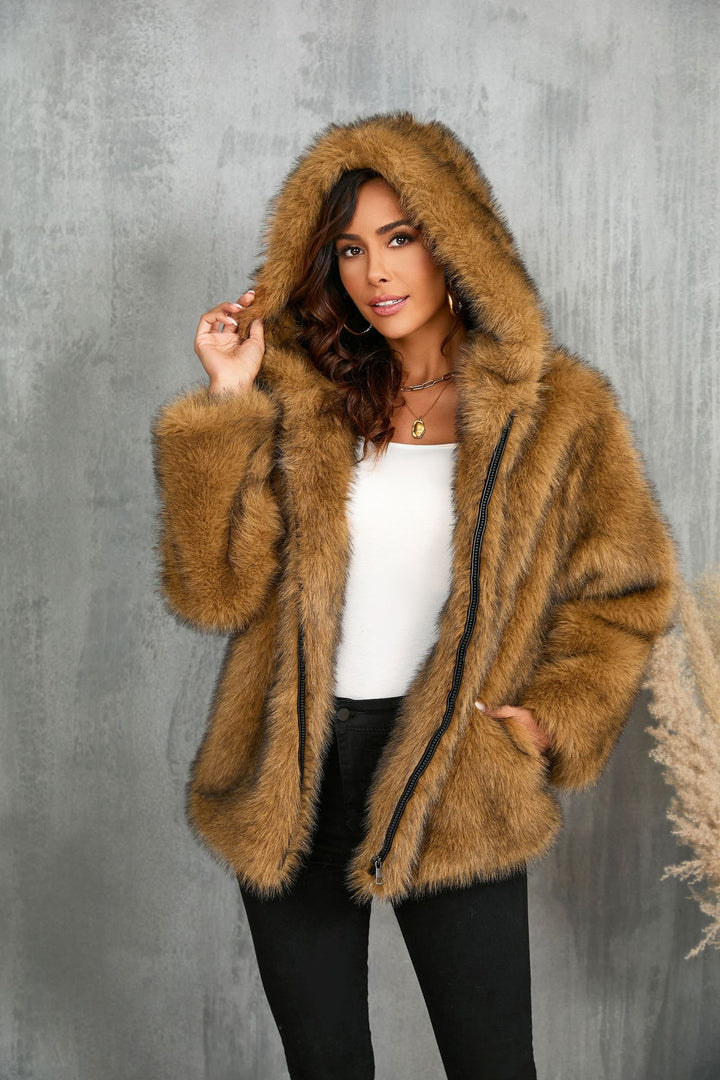 Damernas mysiga hoodiejacka Mirla-Eva Jonsson