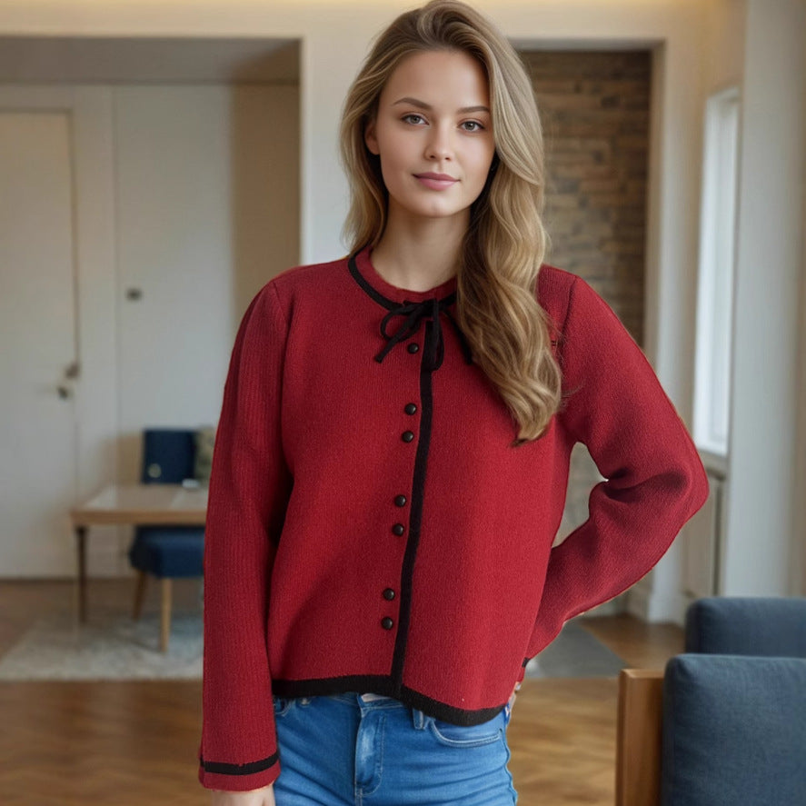 Damernas mysiga kofta med dekorativa knapdetails och knytstängning Mirla-Eva Jonsson