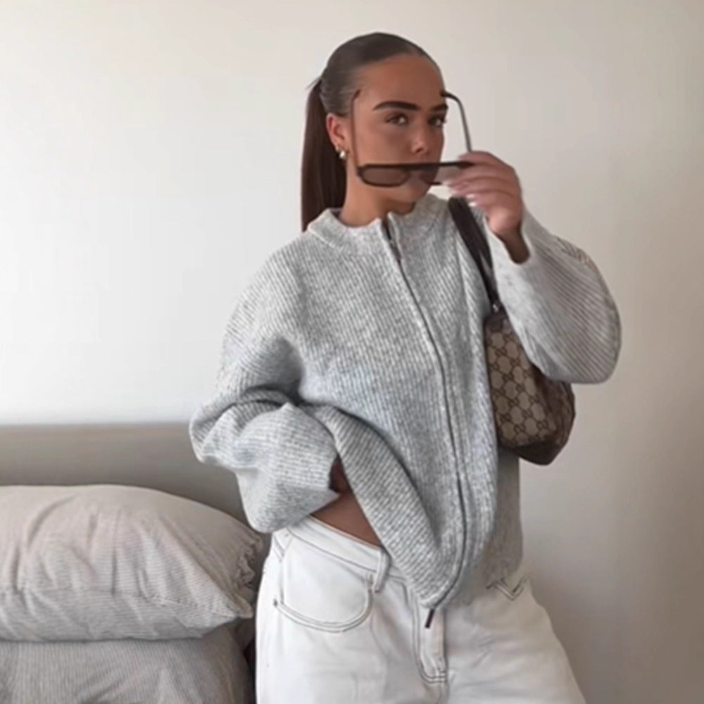 Damernas mysiga kofta med hög krage och dragkedja Mirla-Eva Jonsson