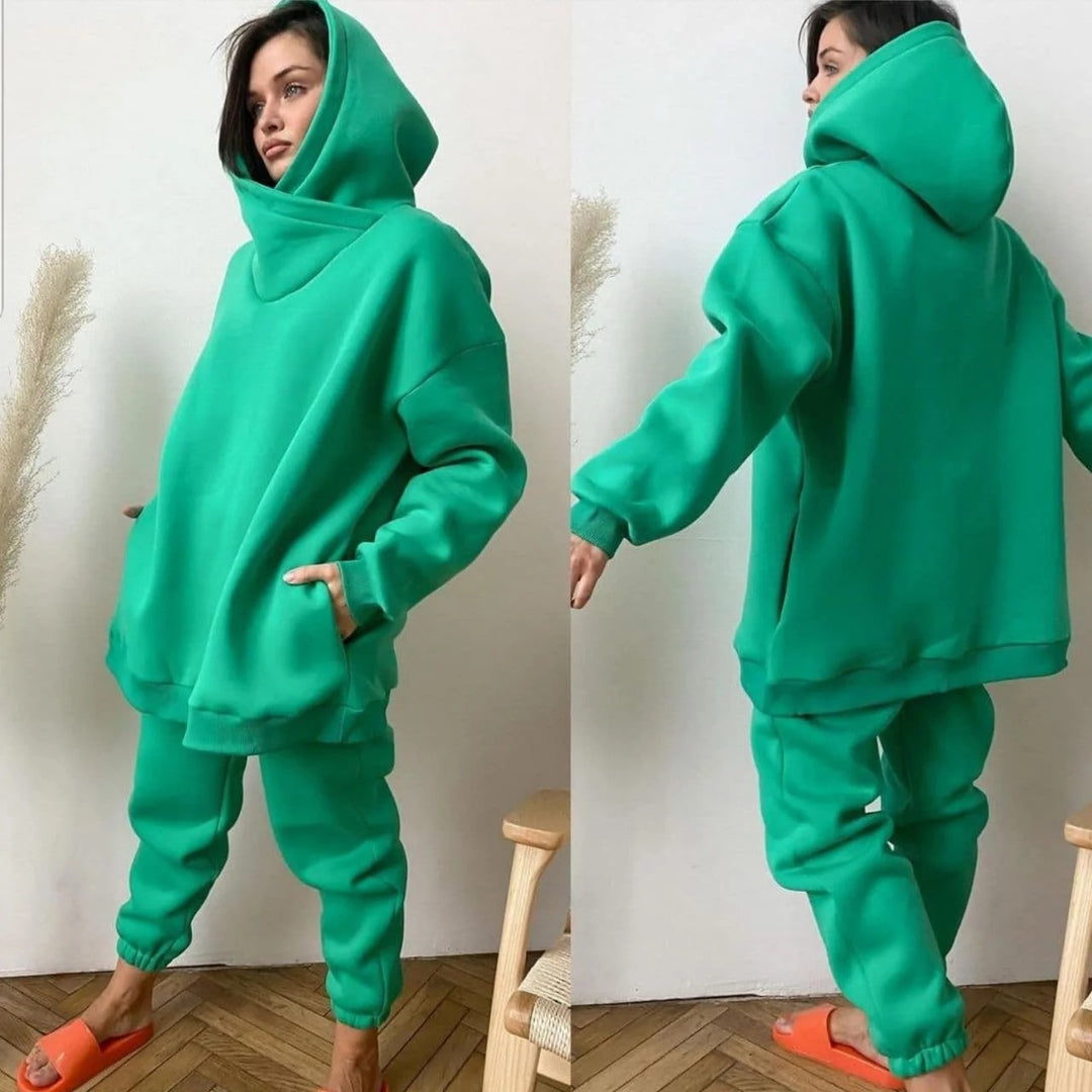 Damernas mysiga oversized sweat-set med hög krage och sportig design Eva Jonsson-Eva Jonsson