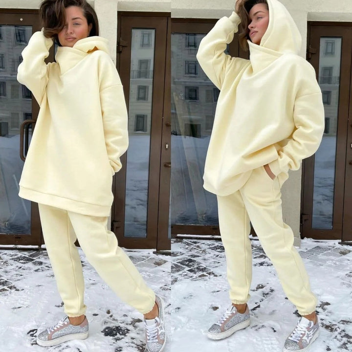 Damernas mysiga oversized sweat-set med hög krage och sportig design Eva Jonsson-Eva Jonsson