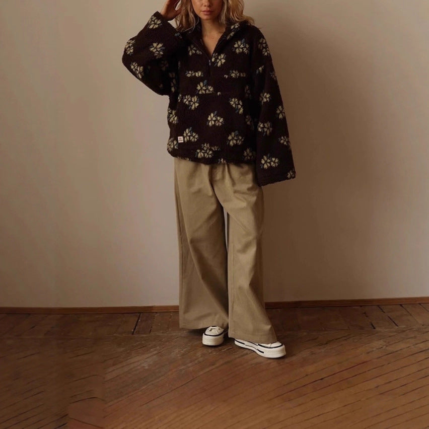 Damernas mysiga oversized-tröja med blommigt 3D-design Mirla-Eva Jonsson