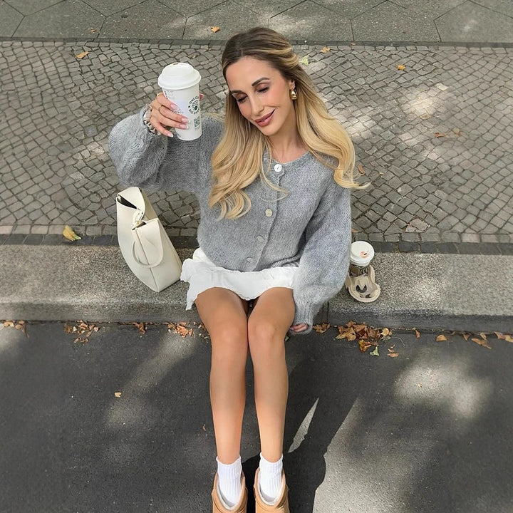 Damernas mysiga stickad cardigan Mirla-Eva Jonsson