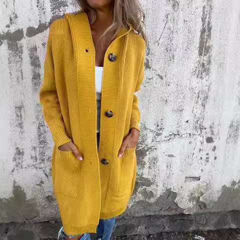 Damernas mysiga stickad jacka med huva och stora fickor Eva Jonsson-Eva Jonsson