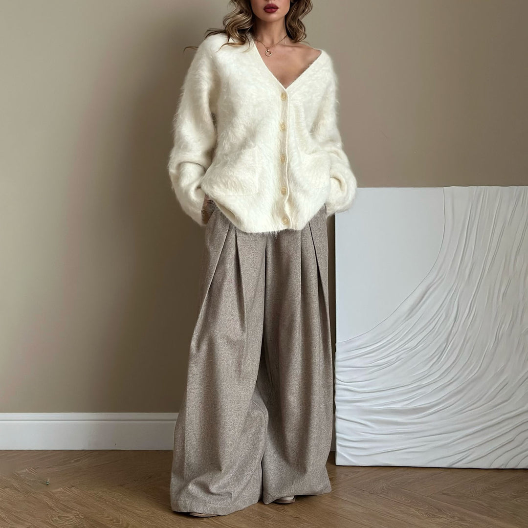 Damernas mysiga stickad jacka med oversized passform och knapplist Eva Jonsson-Eva Jonsson
