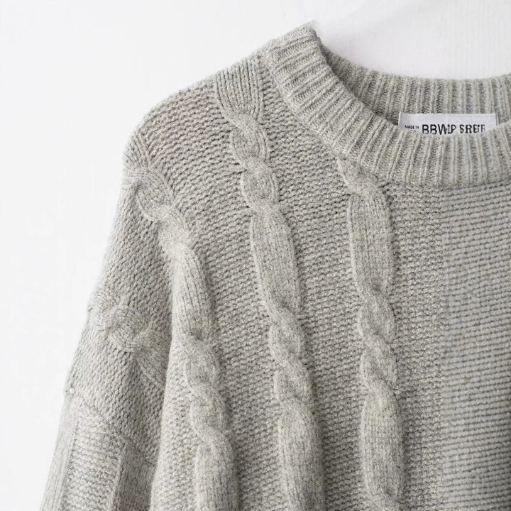 Damernas mysiga stickad tröja Mirla-Eva Jonsson