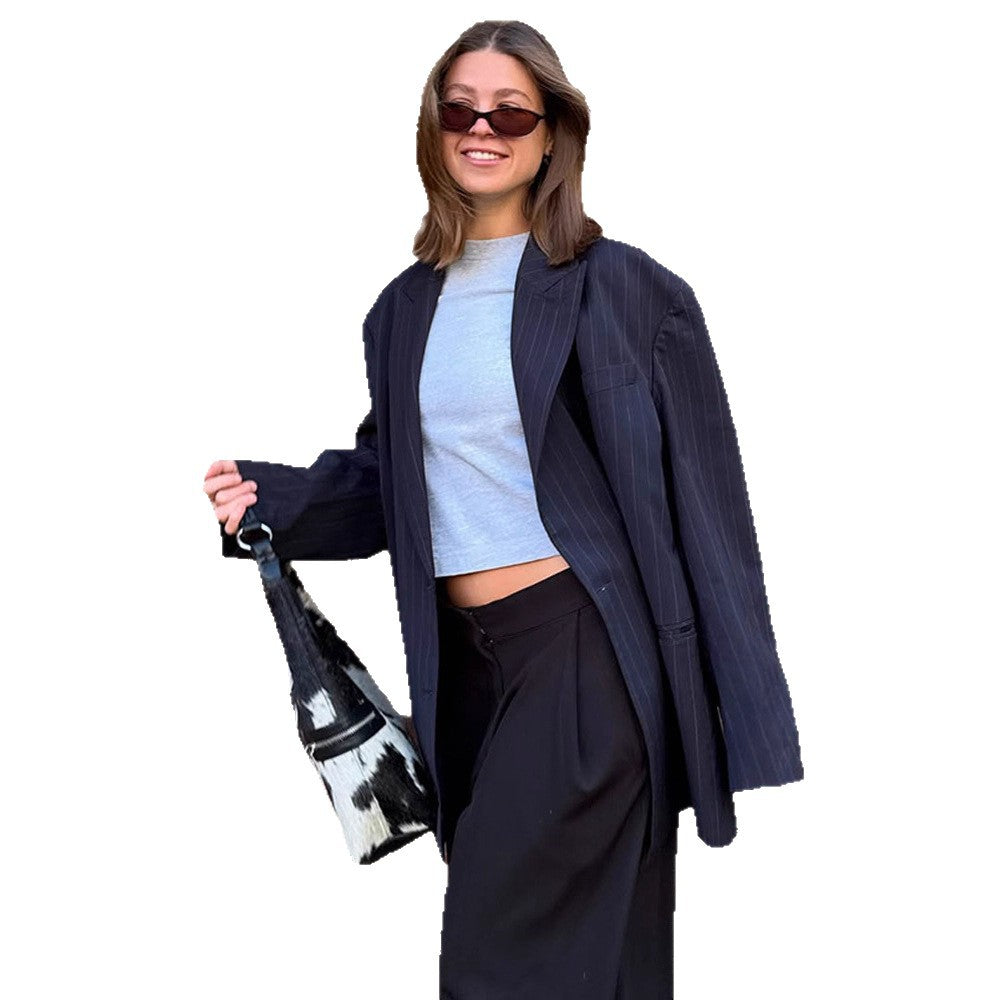 Damernas oversized blazerjacka med figursydd passform och fina nålstreck Eva Jonsson-Eva Jonsson