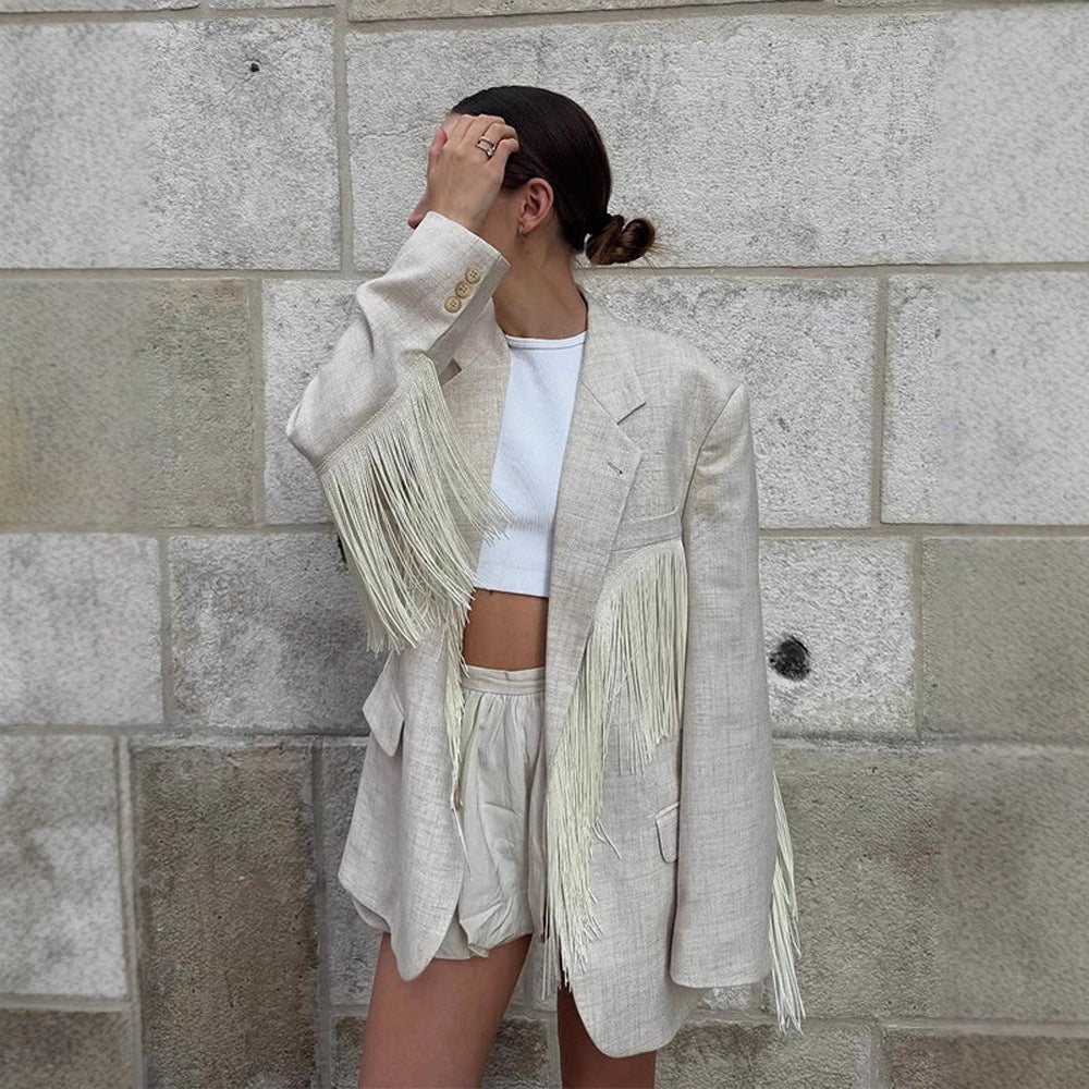 Damernas oversized blazerjacka med trendiga fransar Mirla-Eva Jonsson