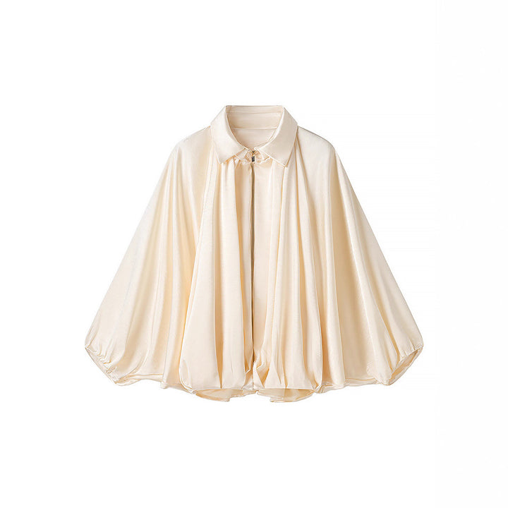 Damernas oversized blusenskjorta med elegant draperingsdesign Mirla-Eva Jonsson