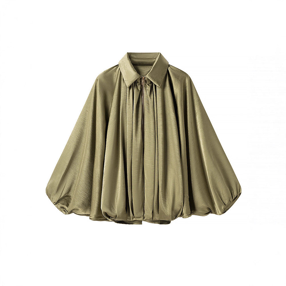 Damernas oversized blusenskjorta med elegant draperingsdesign Mirla-Eva Jonsson
