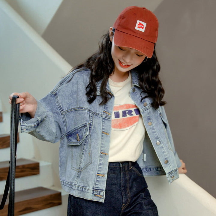 Damernas oversized denimjacka i avslappnad stil Mirla-Eva Jonsson