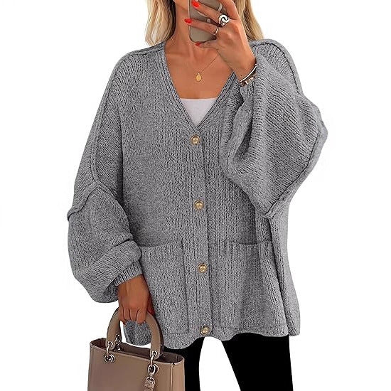 Damernas oversized kofta med knappar och stora fickor Mirla-Eva Jonsson