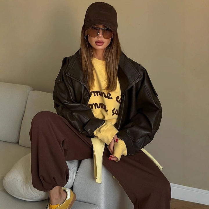 Damernas oversized läderjacka Mirla-Eva Jonsson