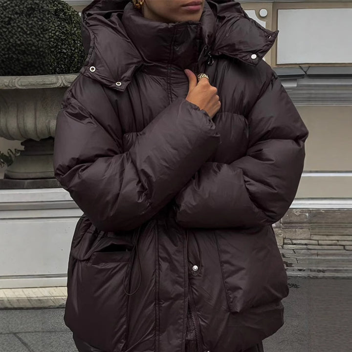Damernas oversized quiltad jacka med hög krage och fickor Mirla-Eva Jonsson