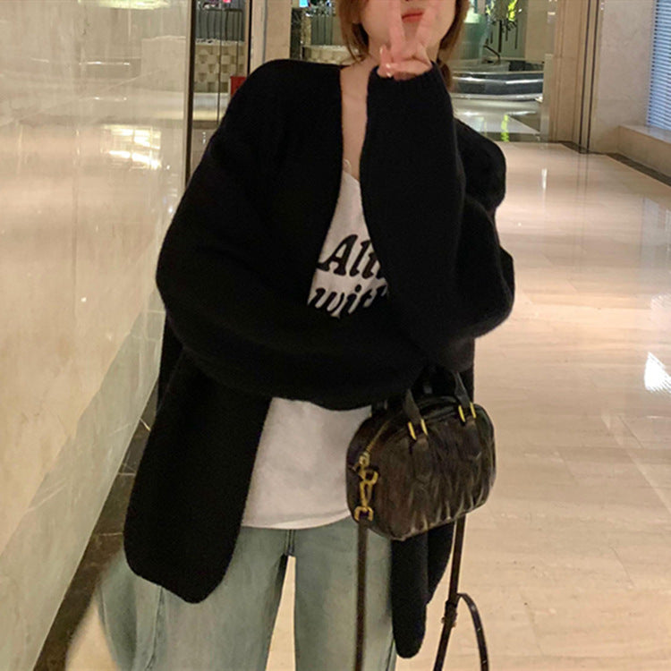 Damernas oversized stickad cardigan med mjukt material och avslappnad passform Mirla-Eva Jonsson