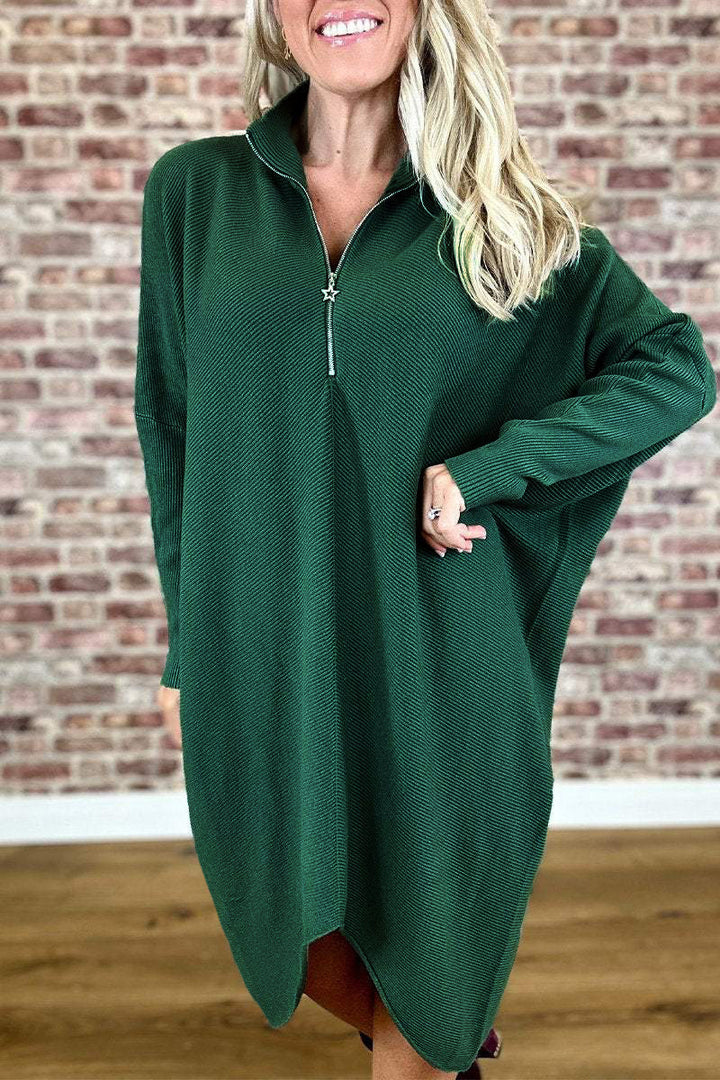 Damernas oversized stickad klänning med dragkedja Mirla-Eva Jonsson