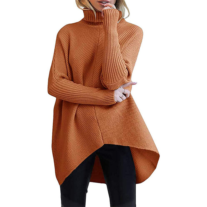 Damernas oversized stickad tröja med hög krage och strukturerad design Mirla-Eva Jonsson