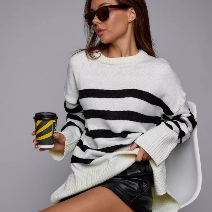 Damernas oversized stickad tröja med markant randmönster och ribbad mudd Eva Jonsson-Eva Jonsson