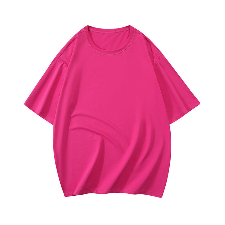 Damernas oversized t-shirt med en avslappnad skärning och andningsbart bomullskvalitet Mirla-Eva Jonsson