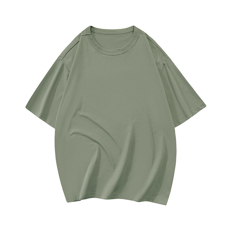 Damernas oversized t-shirt med en avslappnad skärning och andningsbart bomullskvalitet Mirla-Eva Jonsson