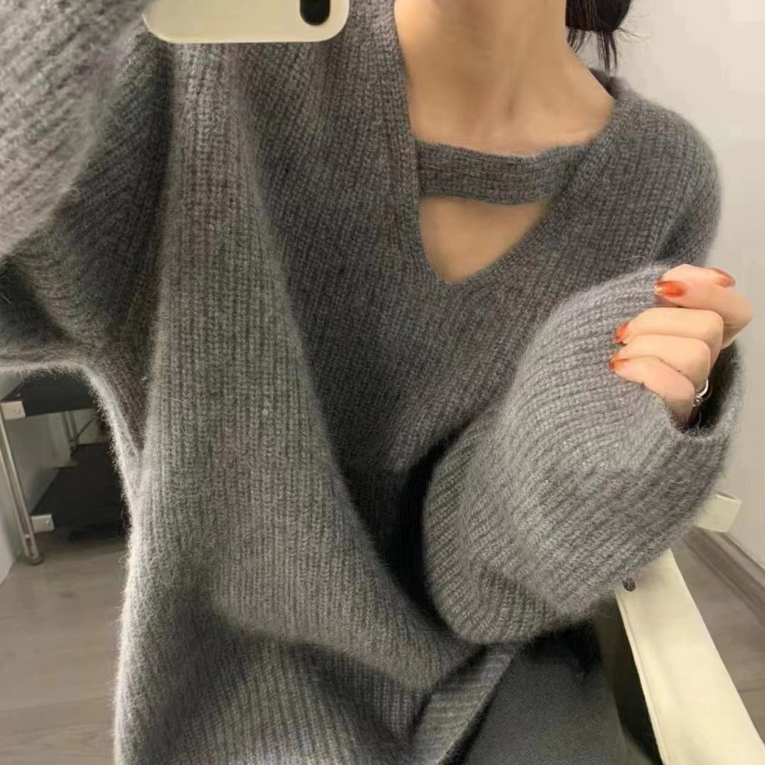 Damernas oversized tröja med modern U-ringning Mirla-Eva Jonsson