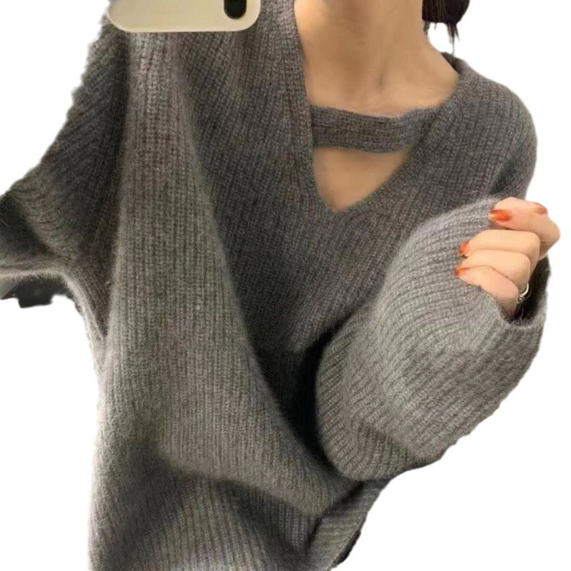 Damernas oversized tröja med modern U-ringning Mirla-Eva Jonsson