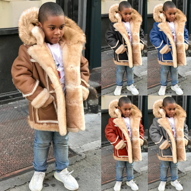 Damernas oversized vinterjacka med mjuk fuskpäls Mirla-Eva Jonsson