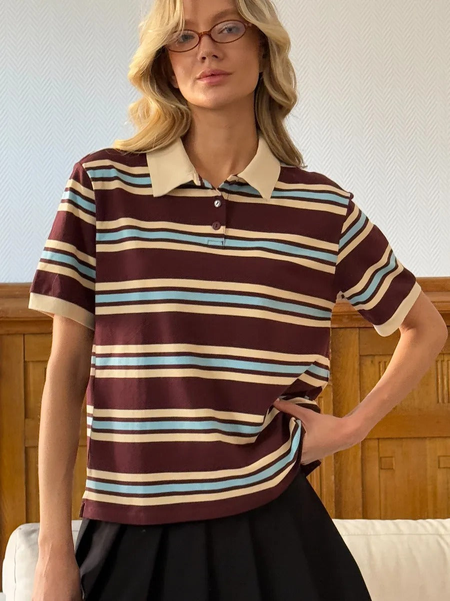 Damernas poloshirt med modernt randmönster Mirla-Eva Jonsson