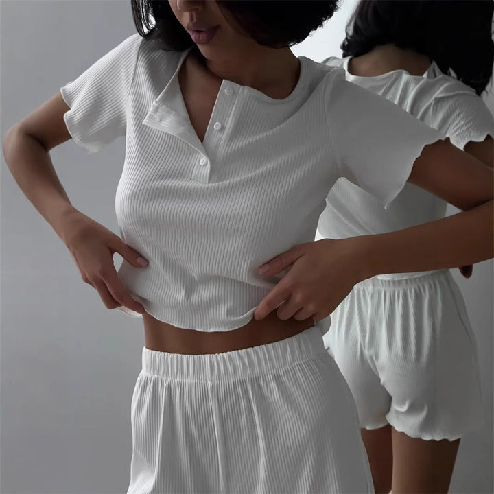 Damernas pyjamas set med elastisk midja och knapprand detaljer-Eva Jonsson