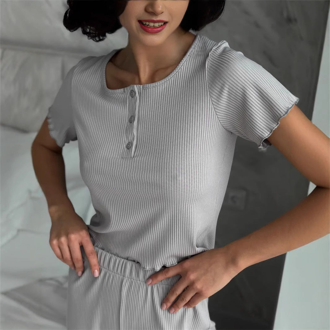 Damernas pyjamas set med elastisk midja och knapprand detaljer-Eva Jonsson